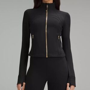 Lululemon Define Cropped Jacket Nulu Black with Gold Hardware Size 2 Sz 2